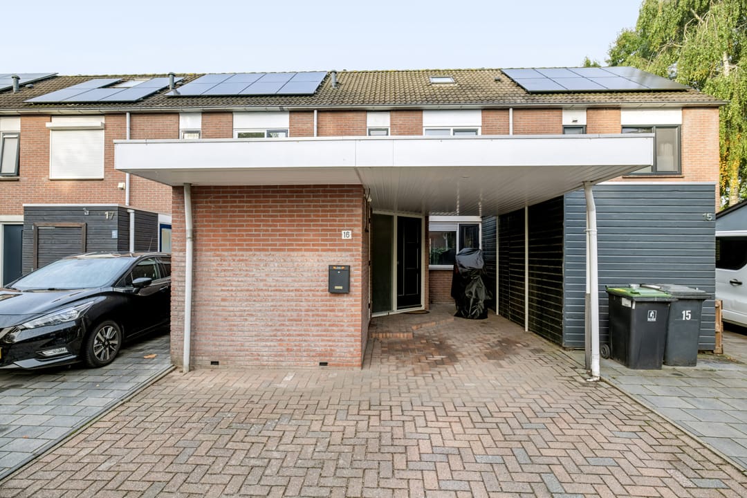 Foto 1 van Zwaluwenveld 16