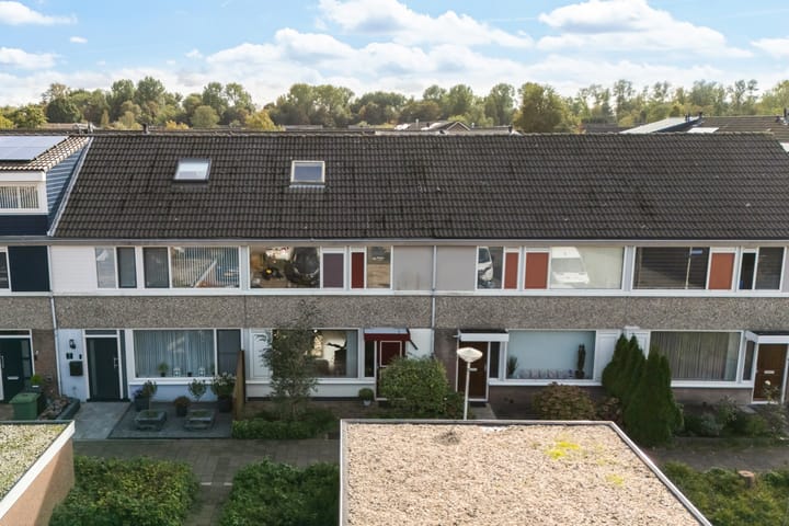 Tussenwoning te koop: Groenewater 5, Zoetermeer