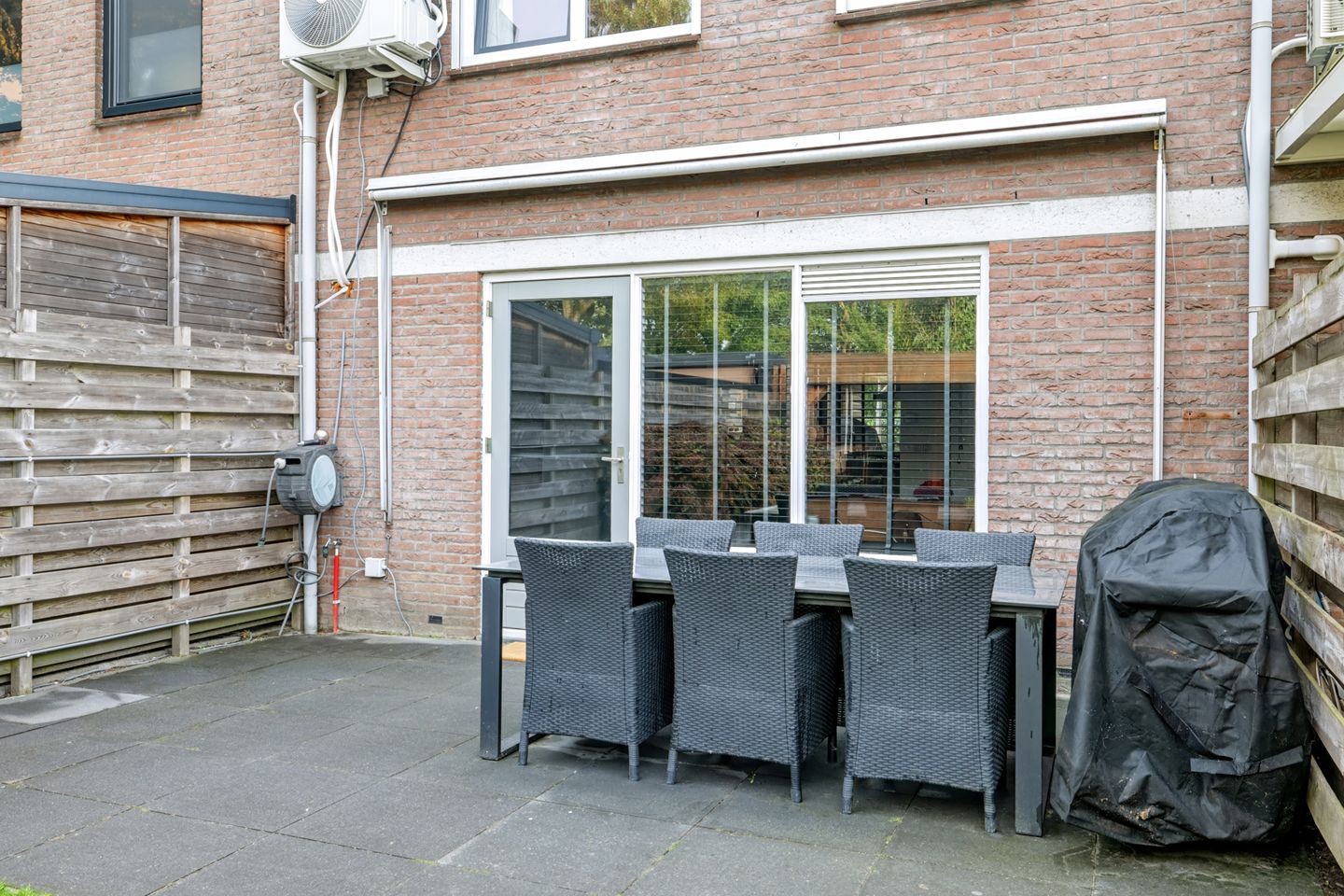 Foto 25 van Zwaluwenveld 16