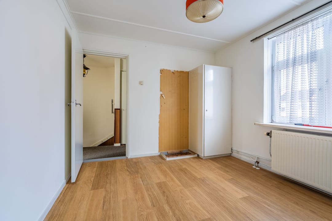 Photo 17 of Jacob van Ruysdaelstraat 31