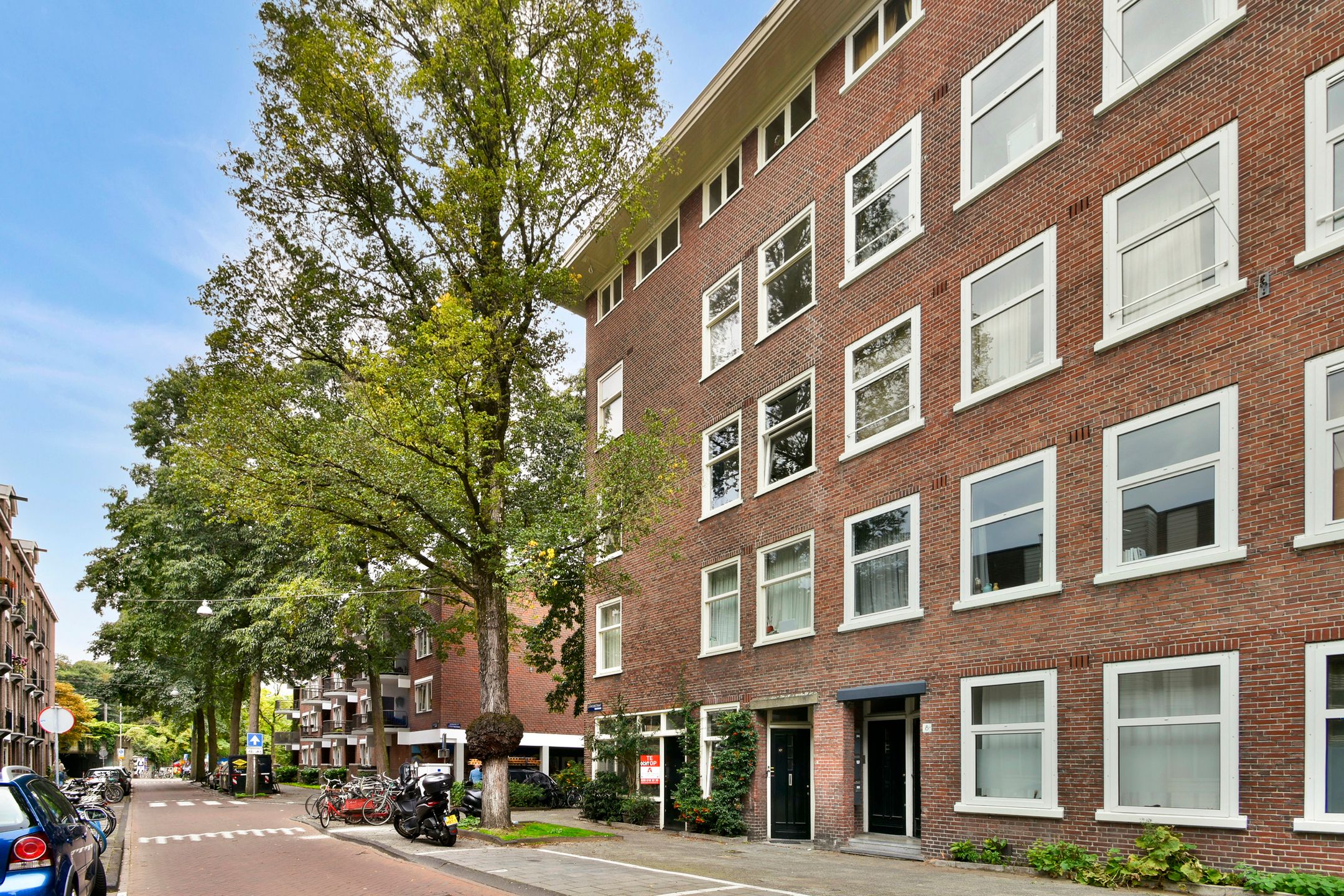 Foto 21 van Zaandijkstraat 10-2