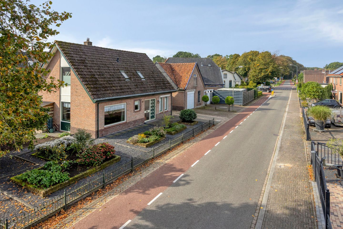 Foto 49 van Elburgerweg 1