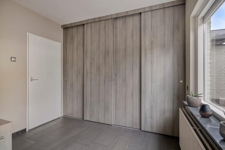Hoekwoning te koop: Kloosterstraat 52, Loon Op Zand