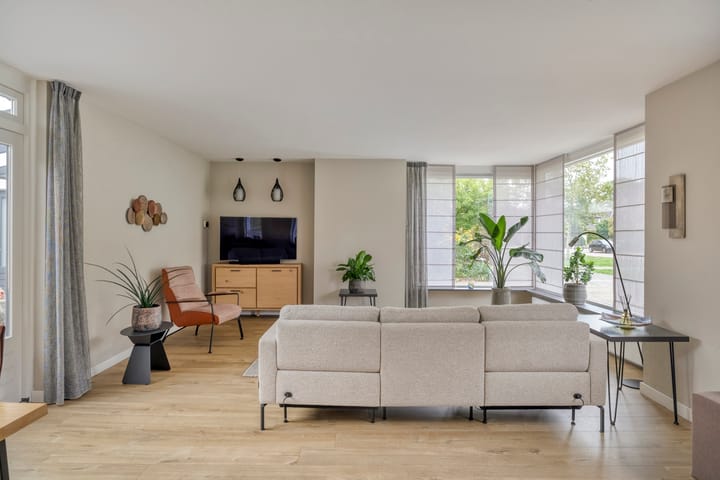 Hoekwoning te koop: Kloosterstraat 52, Loon Op Zand
