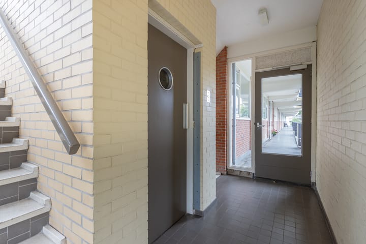 Appartement te koop: Mr. P.J. Troelstralaan 201, Assen