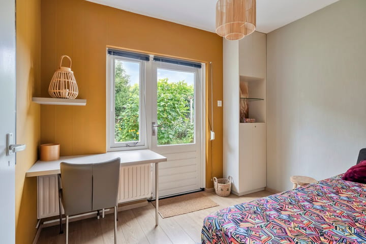 Hoekwoning te koop: Kloosterstraat 52, Loon Op Zand
