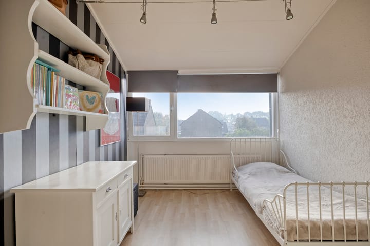 Tussenwoning te koop: 't Hoefje 25, Bruinisse