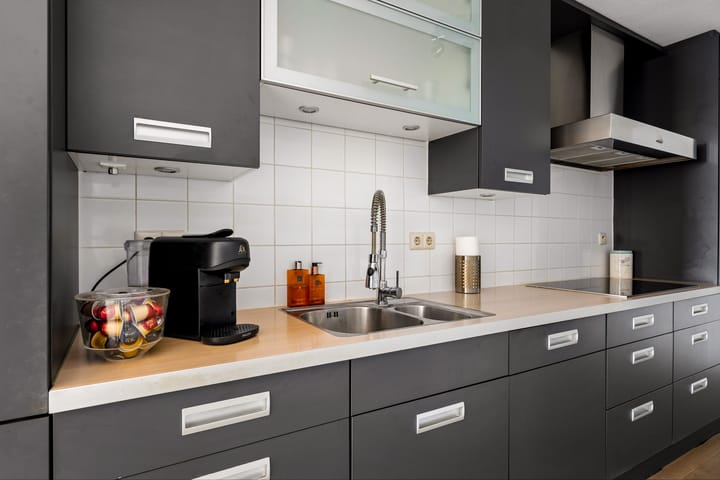 Appartement te koop: Koetsierbaan 381, Almere