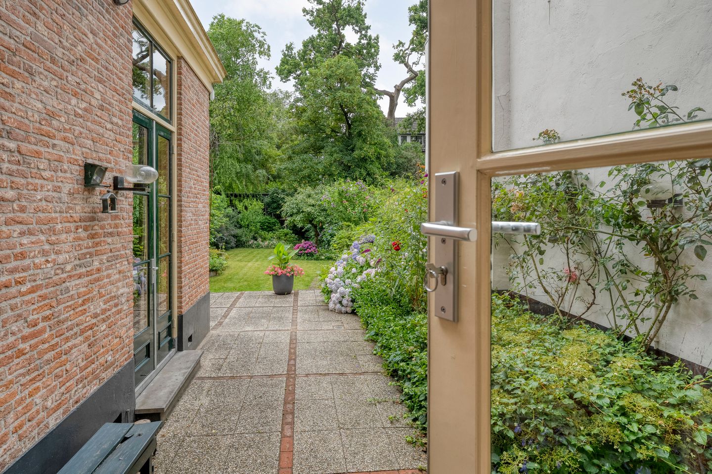 Photo 55 of Walstraat 12