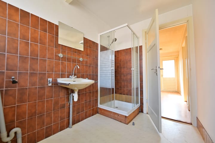Tussenwoning te koop: Pelikaanstraat 4, Hilversum