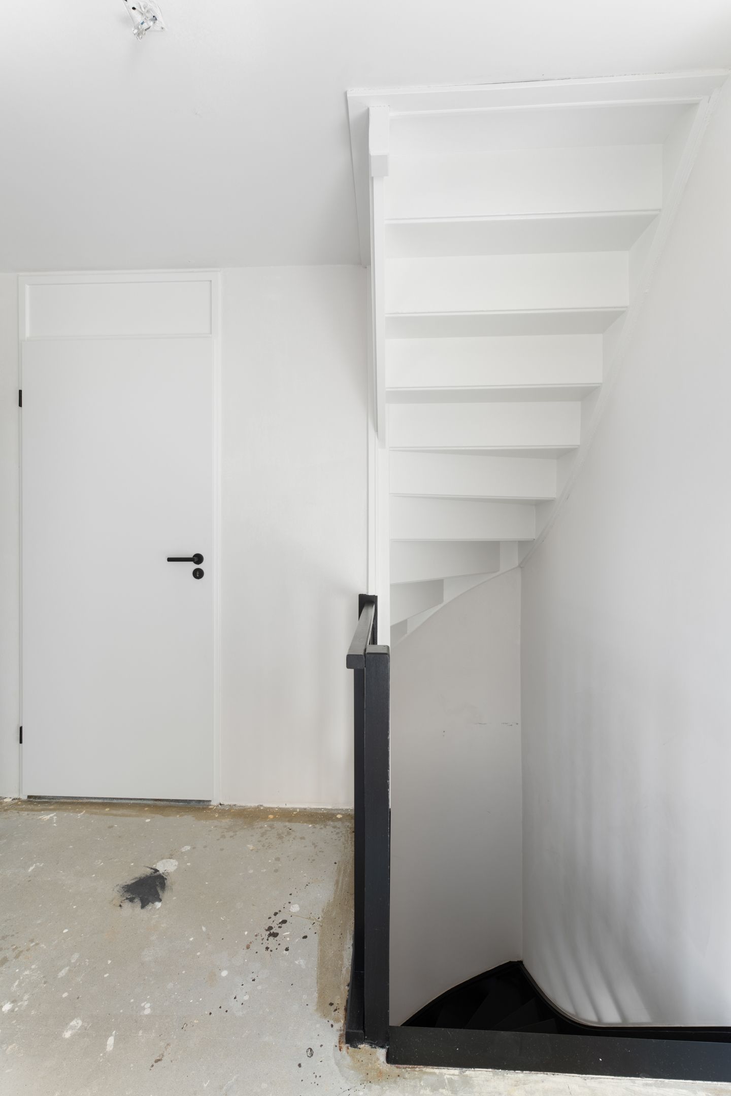 Photo 24 of Looierstraat 7