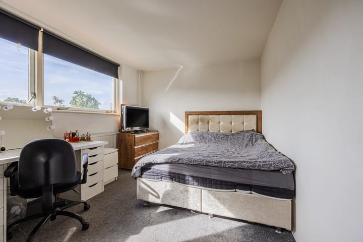 Hoekwoning te koop: Koperslager 16, Hellevoetsluis