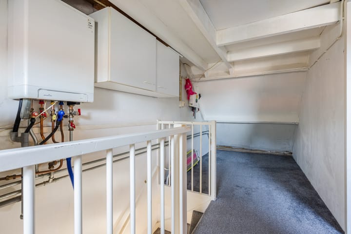 Hoekwoning te koop: Koperslager 16, Hellevoetsluis