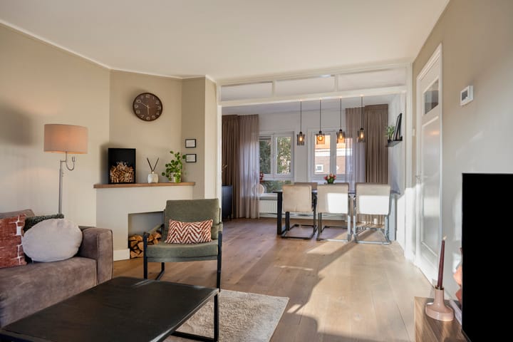 Photo 2 of St Leonardusstraat 98