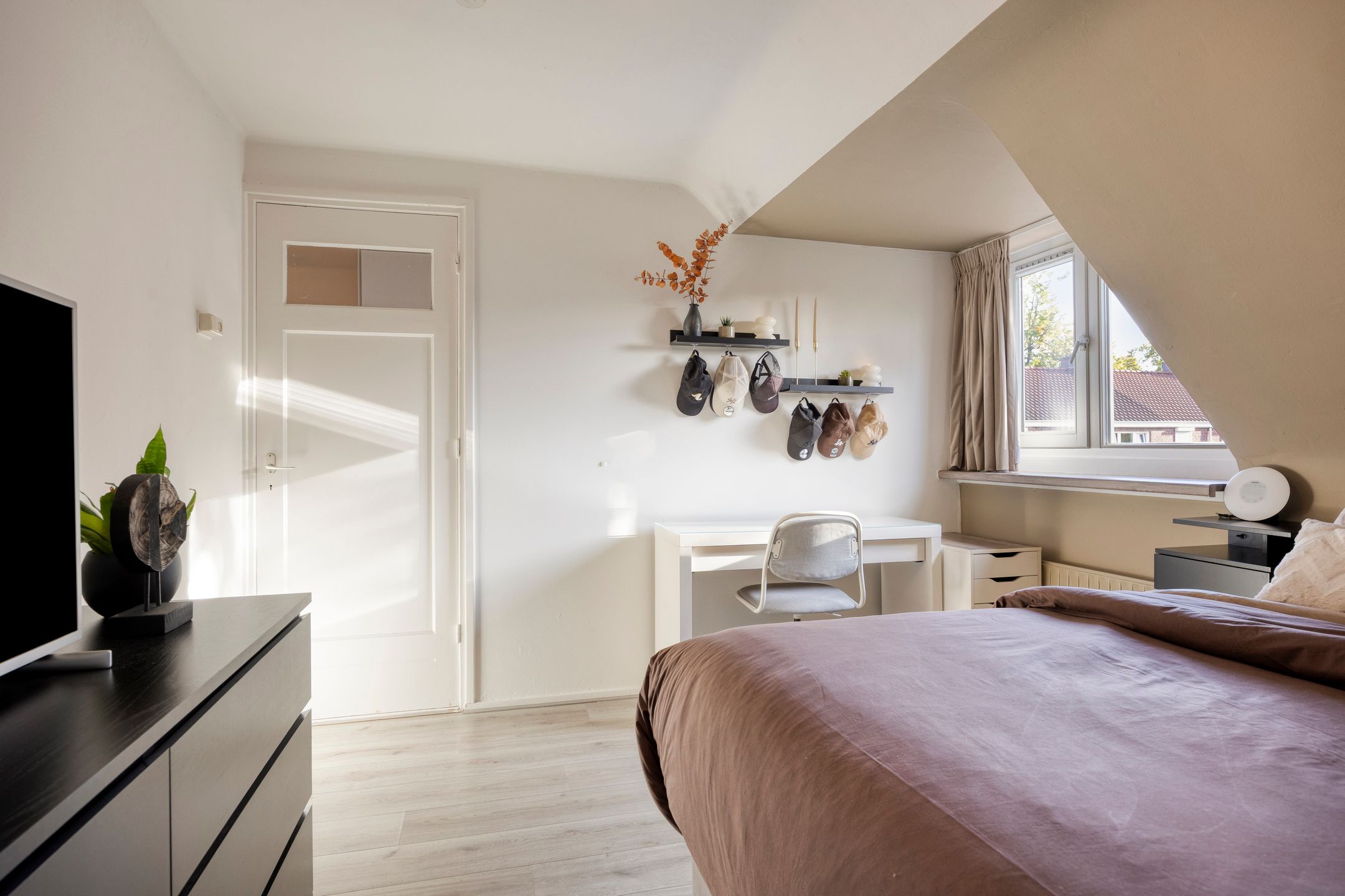 Photo 30 of St Leonardusstraat 98