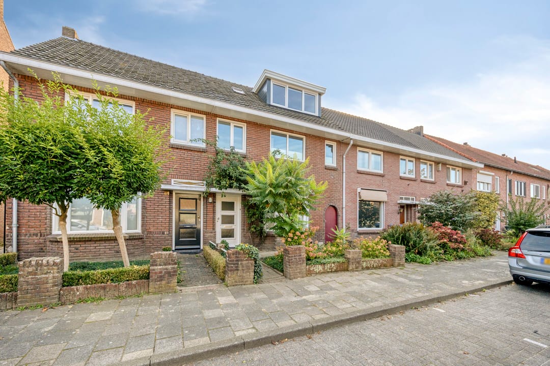 Foto 1 van Bergen op Zoomstraat 83