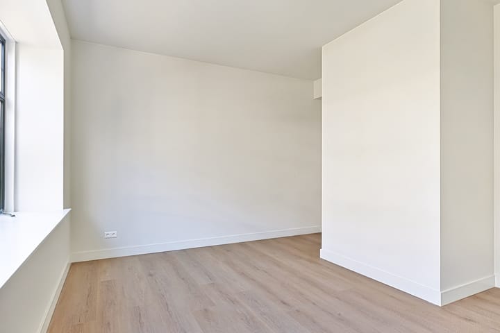 Appartement te huur: Stadhuisplein 329A, Tilburg