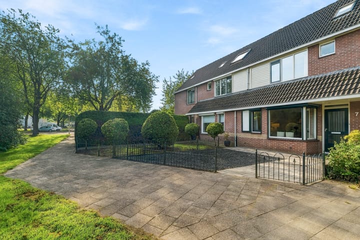 Tussenwoning te koop: Appelbloesem 7, Doetinchem