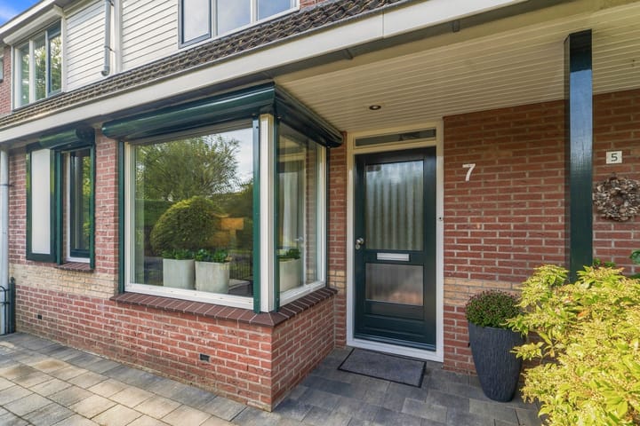 Tussenwoning te koop: Appelbloesem 7, Doetinchem