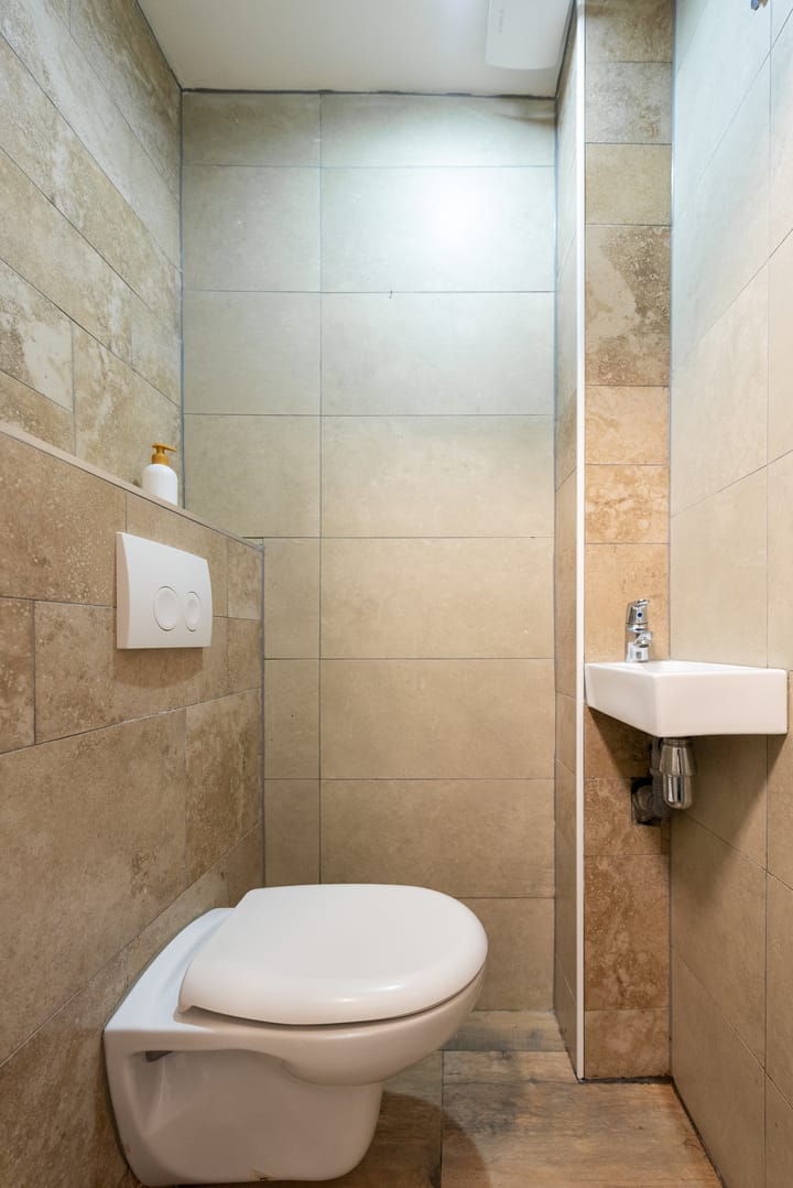 Tussenwoning te koop: Alexander de Grotelaan 236, Utrecht