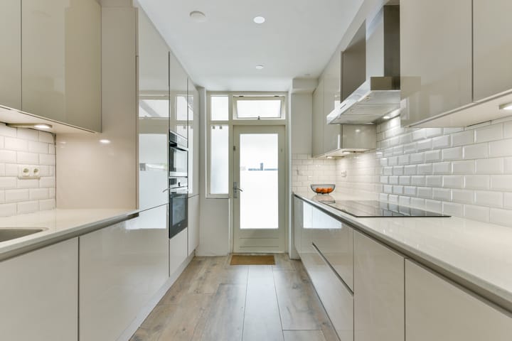 Tussenwoning te koop: Alexander de Grotelaan 236, Utrecht