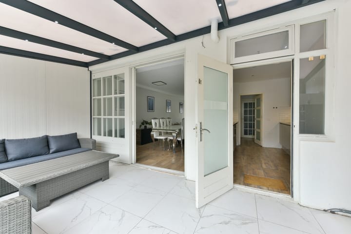 Tussenwoning te koop: Alexander de Grotelaan 236, Utrecht