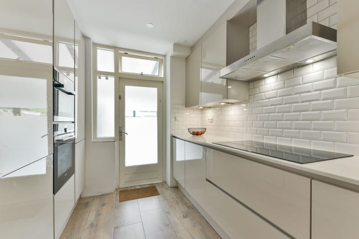 Tussenwoning te koop: Alexander de Grotelaan 236, Utrecht