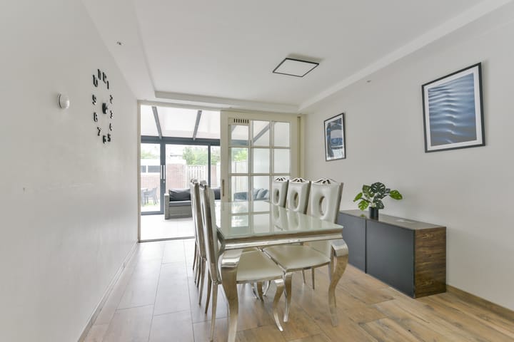 Tussenwoning te koop: Alexander de Grotelaan 236, Utrecht