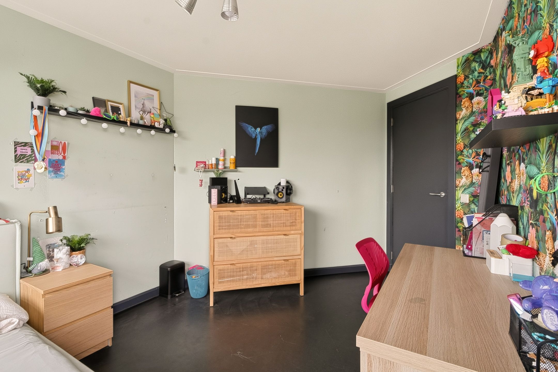 Photo 36 of Badhuisweg 39-B