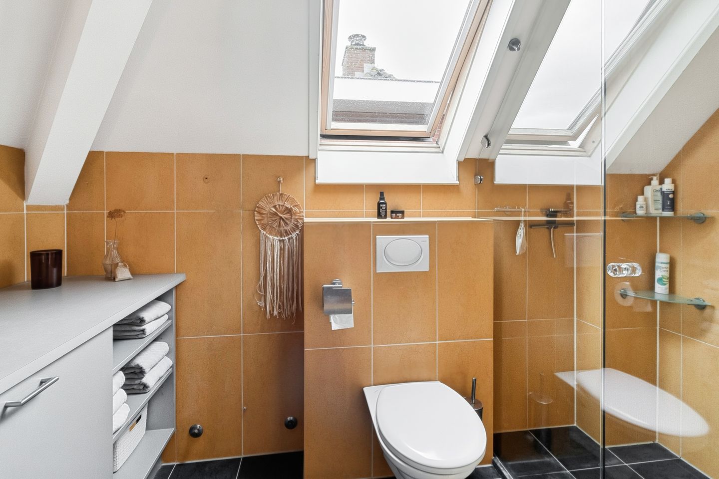Photo 44 of Badhuisweg 39-B
