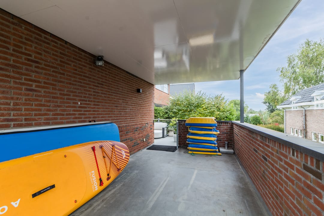 Photo 62 of Badhuisweg 39-B