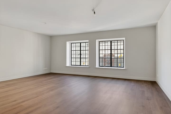 Foto 4 van Stadhuisplein 329-B