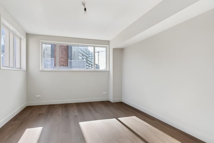 Appartement te huur: Stadhuisplein 329B, Tilburg
