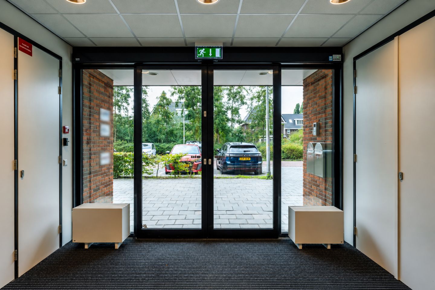 View photo 4 of Veteranenlaan 1