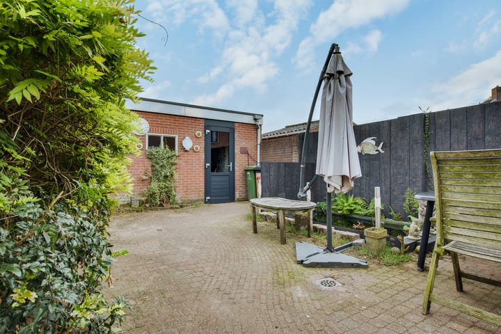 Hoekwoning te koop: Esdoorn 2, Oost West En Middelbeers