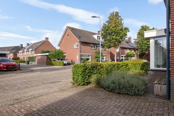 Tussenwoning te koop: Fientje Brouwersstraat 7, 'S-Hertogenbosch