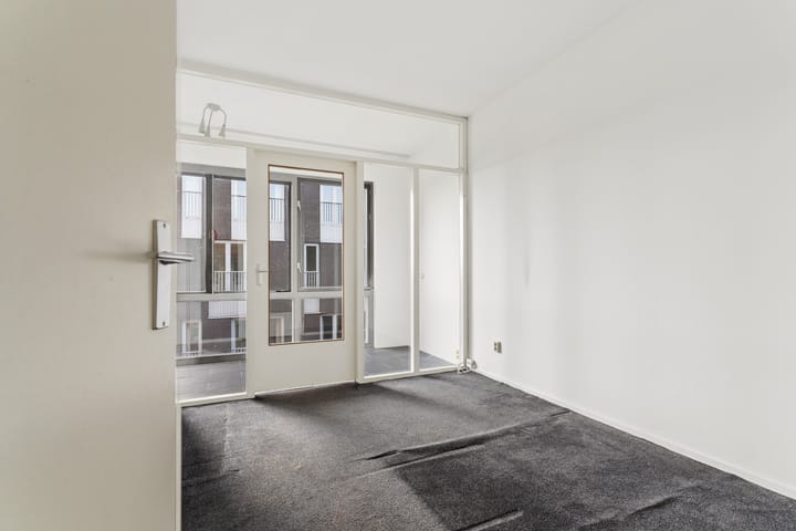 Appartement te koop: Veembroederhof 195, Amsterdam