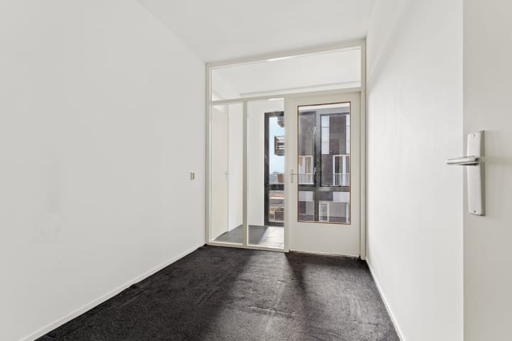 Appartement te koop: Veembroederhof 195, Amsterdam
