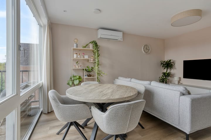 Appartement te koop: Bredaseweg 86B, Tilburg
