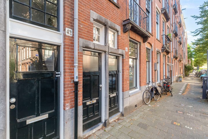 Foto 2 van Pieter Langendijkstraat 42-1