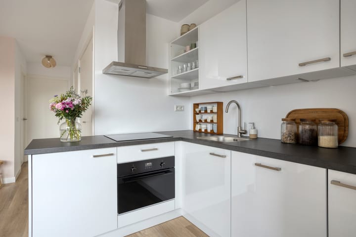 Appartement te koop: Bredaseweg 86B, Tilburg