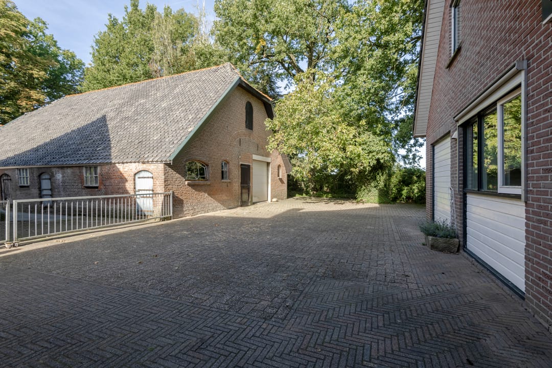 Photo 58 of Nederwoudseweg 70