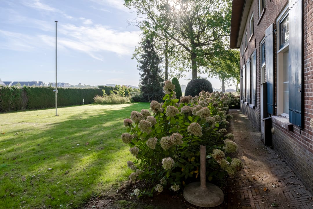 Photo 73 of Nederwoudseweg 70