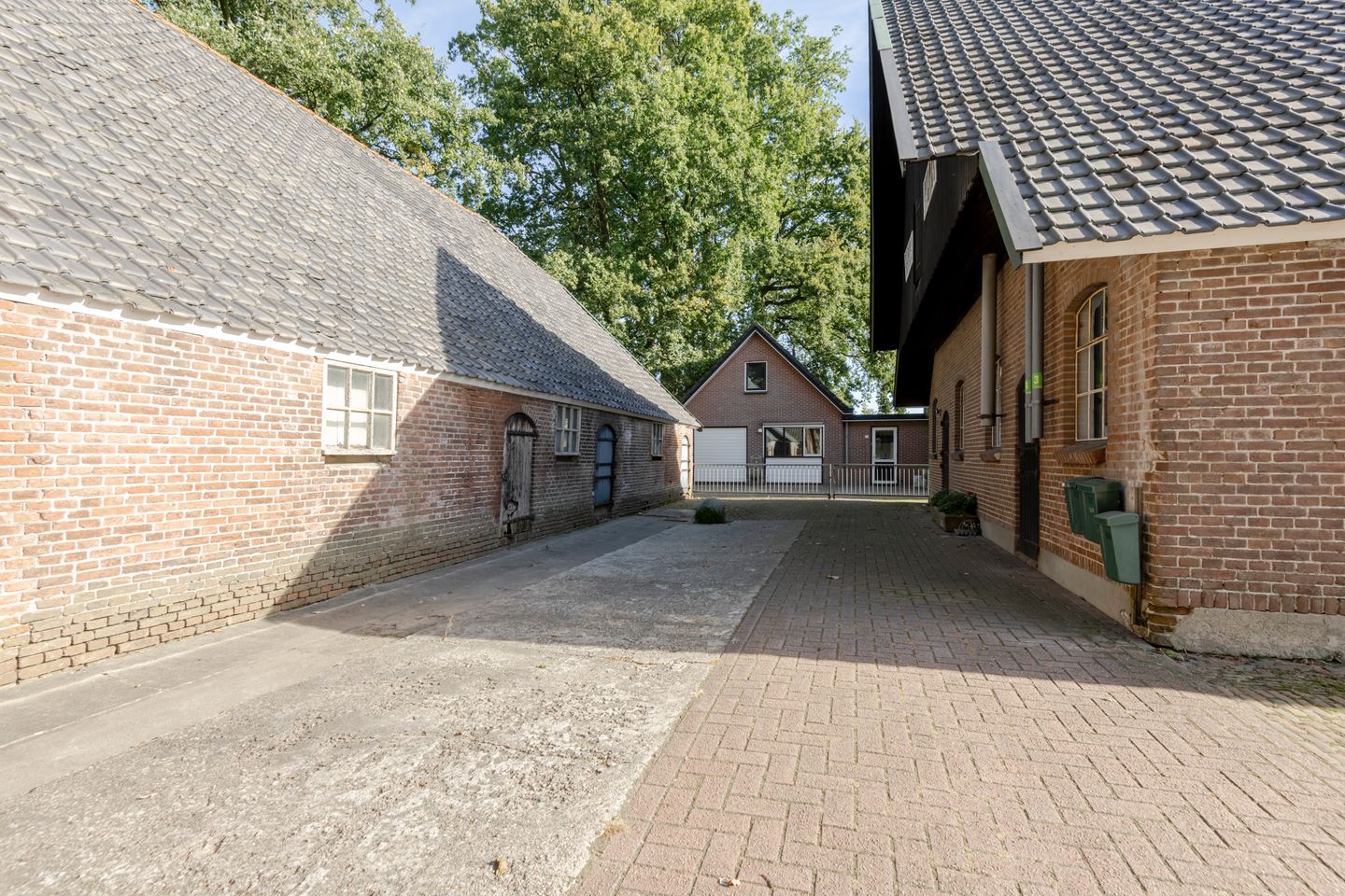 Photo 55 of Nederwoudseweg 70