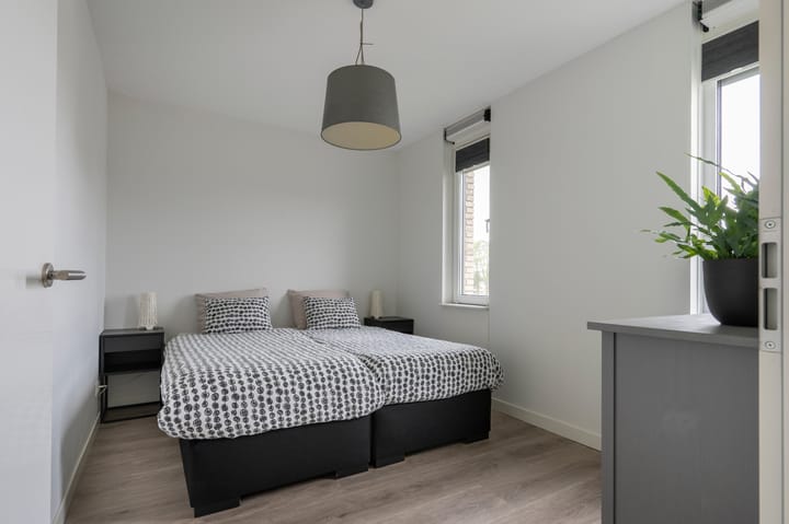 Hoekwoning te koop: Klepel 14, Emmen
