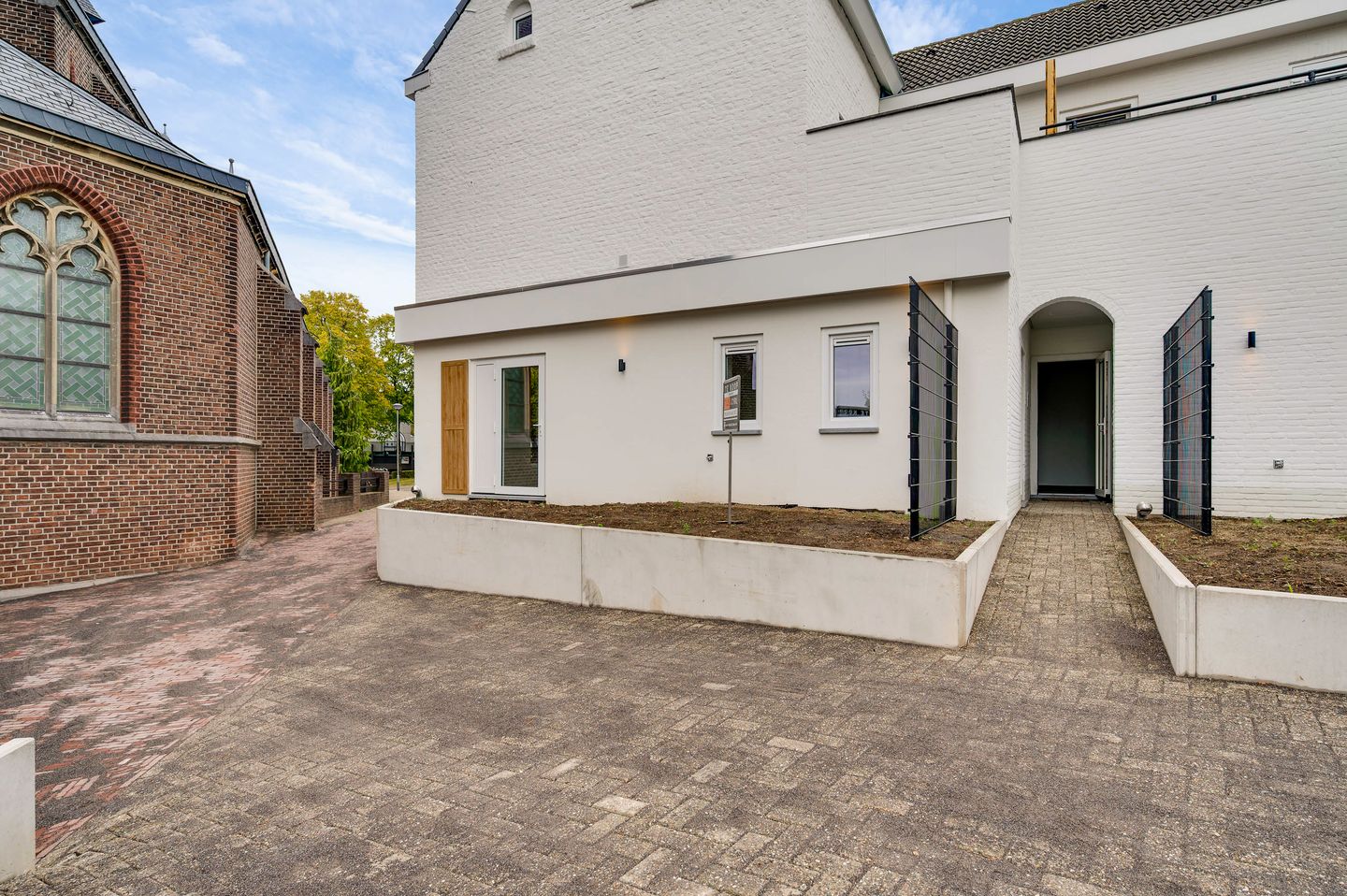 Foto 4 van Dorpstraat 2