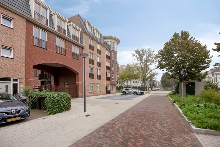 Appartement te koop: Burgemeester Knappertlaan 16F, Schiedam