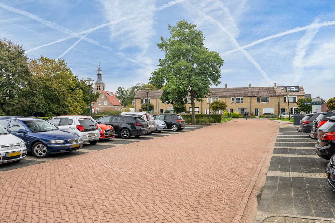 Photo 31 of Maartenshof 80