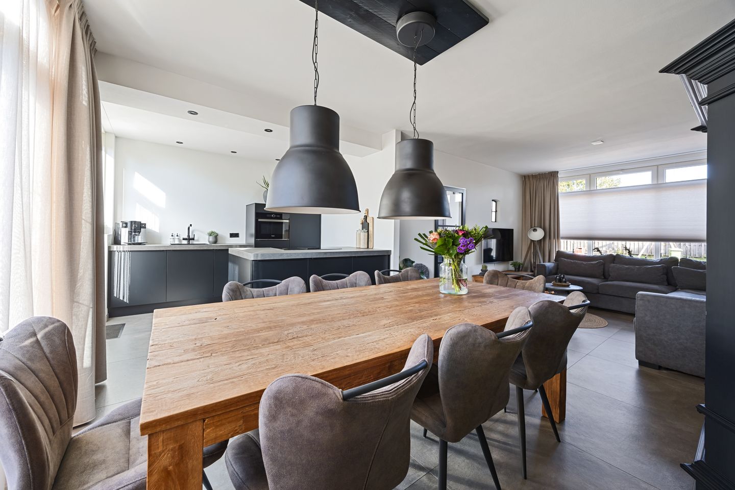 Photo 10 of Dokter Wasmannstraat 8