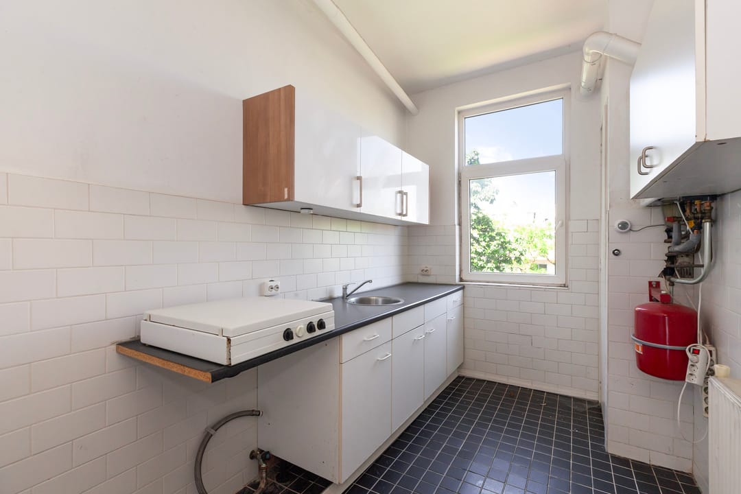 Photo 7 of Hondiusstraat 13-D
